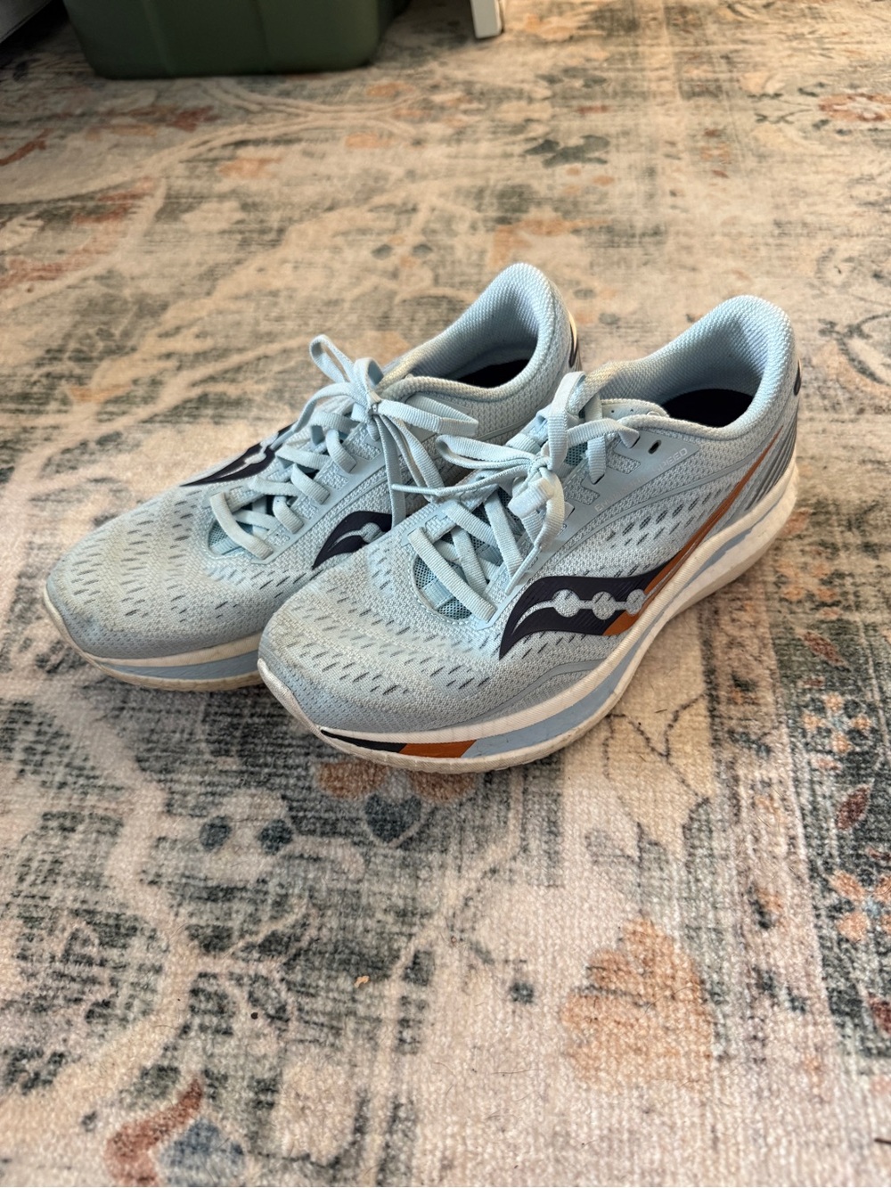Saucony Women's Light Blue and Navy Running Shoes with Tan Accents